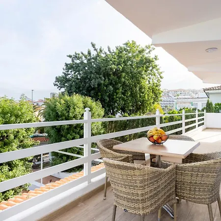 Home2book Exquisite Apt&terrace, דירה *